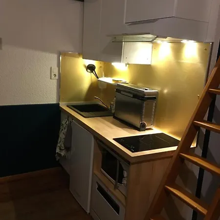 Petit Studio, Plein Centre Ville, Grande Terrasse Apartment