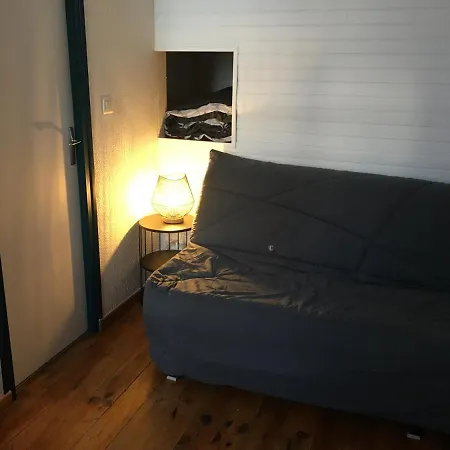 Apartment Petit Studio, Plein Centre Ville, Grande Terrasse *